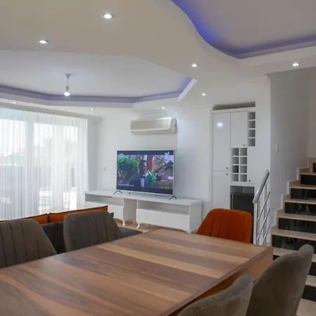 Sunrise Hill With Private Pool *